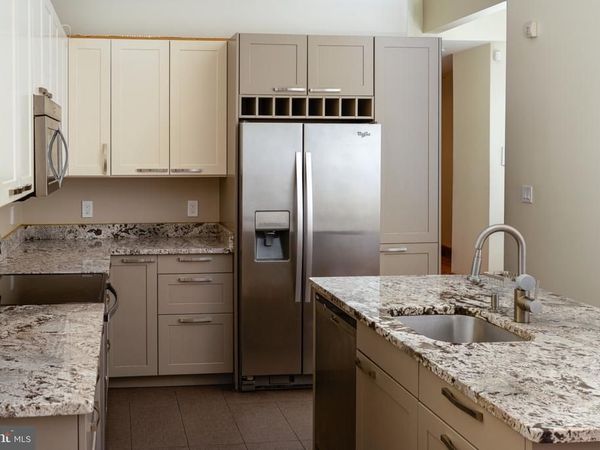 933 N CALVERT STREET , Unit B, BALTIMORE, MD 21202