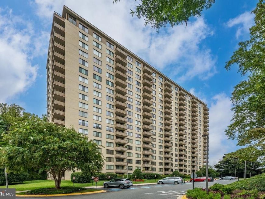 5225 Pooks Hill Road , Unit 910N, Bethesda, MD 20814 Main Photo