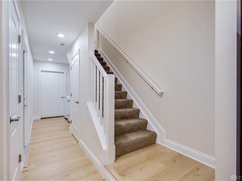 156 Scarborough Village Drive, Dayton, OH 45458 Photo 30