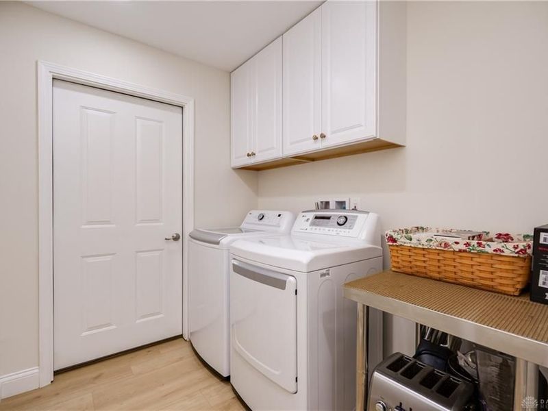 156 Scarborough Village Drive, Dayton, OH 45458 Photo 31