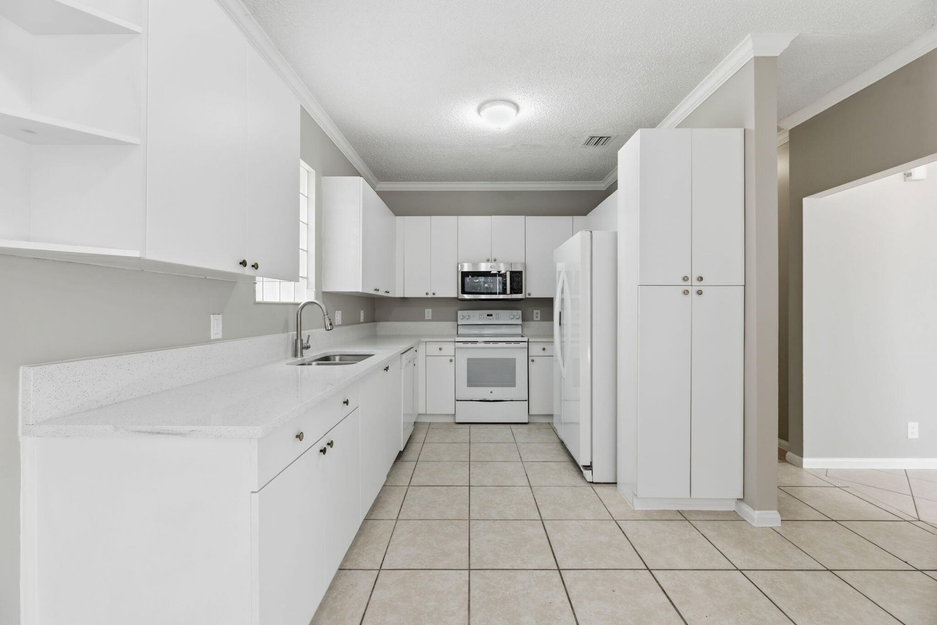 4745 NW 114th Drive, Coral Springs, FL 33076 Photo