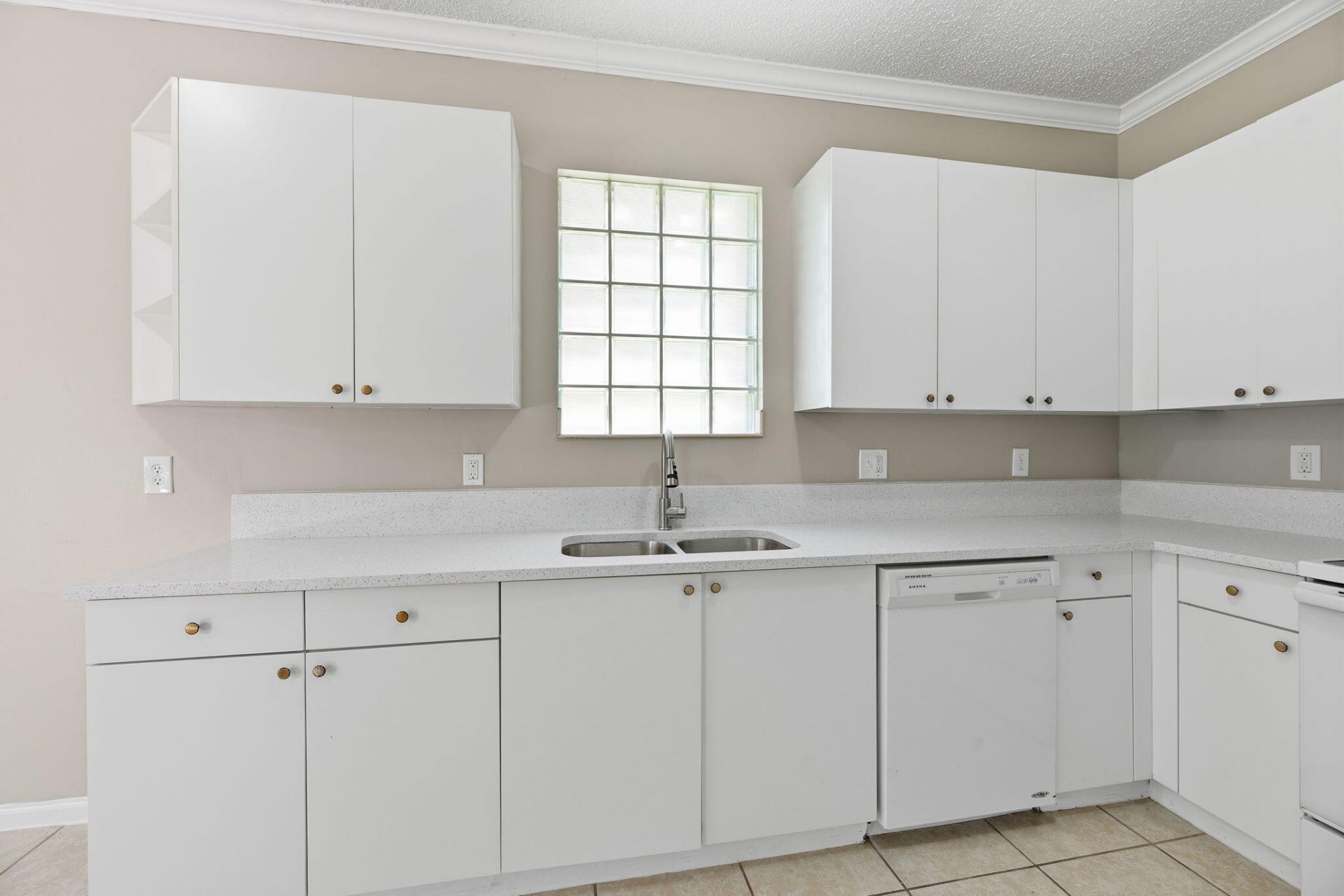4745 NW 114th Drive, Coral Springs, FL 33076 Photo