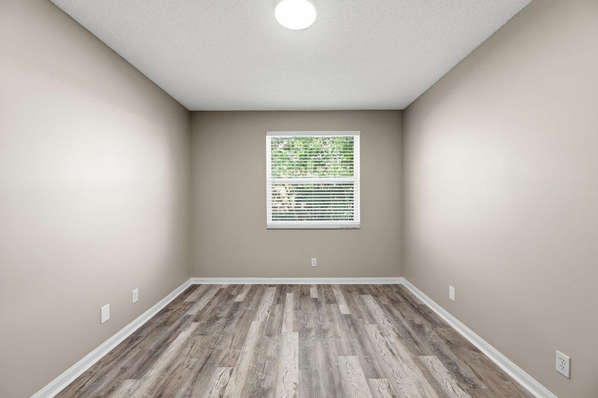 4745 NW 114th Drive, Coral Springs, FL 33076 Photo