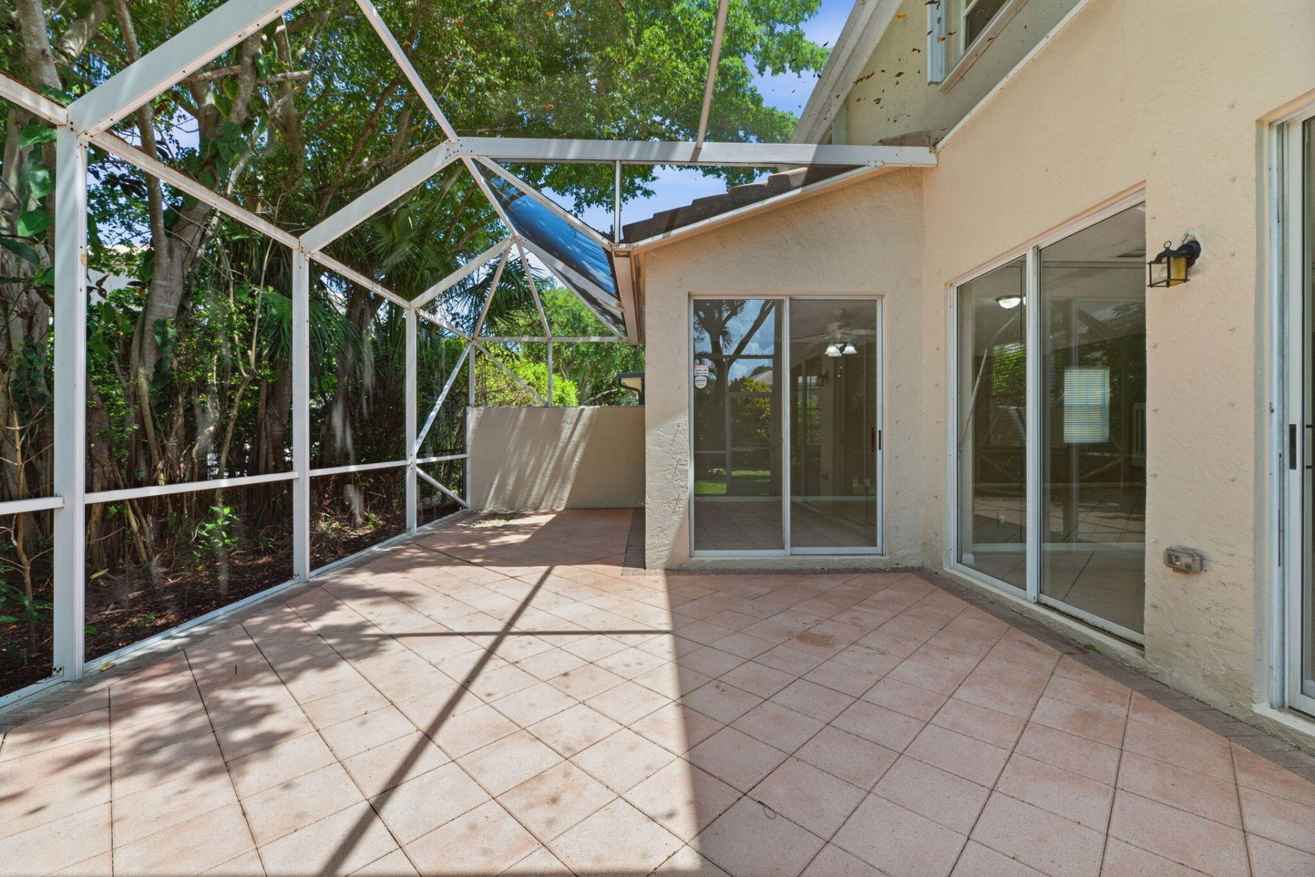 4745 NW 114th Drive, Coral Springs, FL 33076 Photo