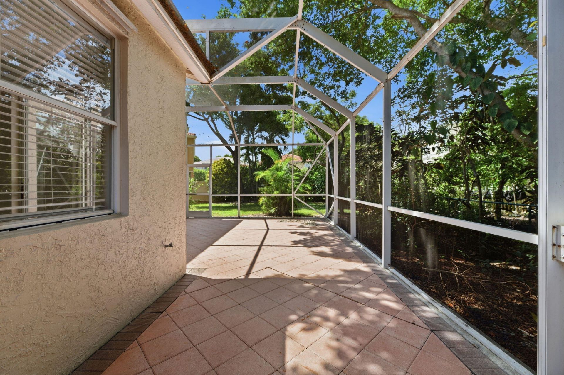 4745 NW 114th Drive, Coral Springs, FL 33076 Photo
