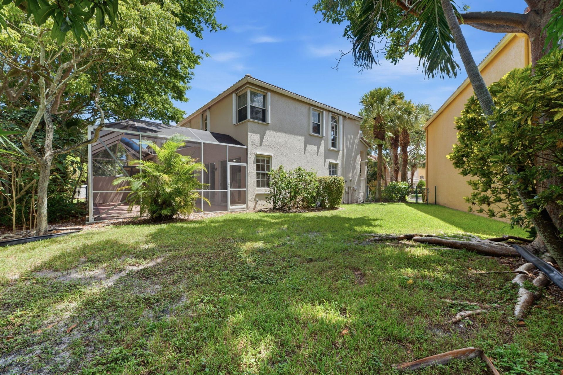 4745 NW 114th Drive, Coral Springs, FL 33076 Photo