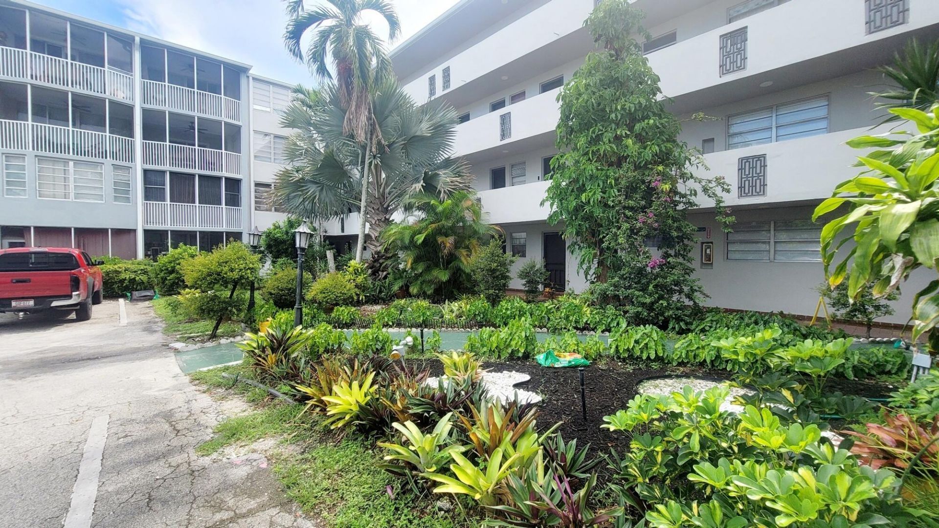 1660 NE 191st Street, Unit 308-1, Miami, FL 33179 Photo