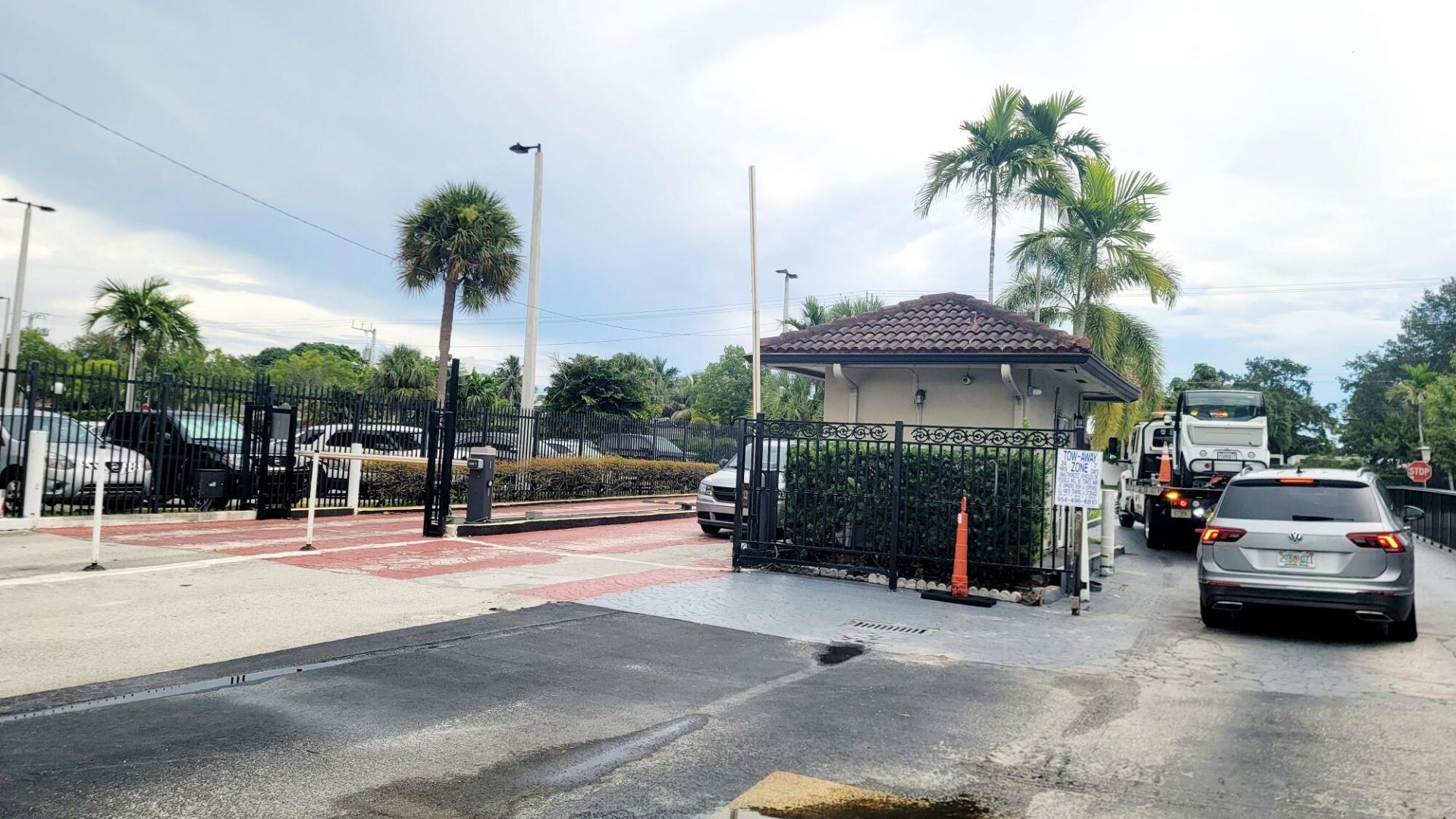 1660 NE 191st Street, Unit 308-1, Miami, FL 33179 Photo