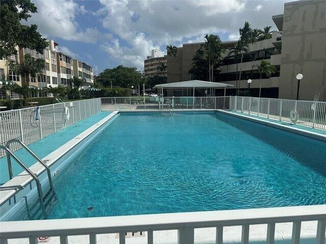 1660 NE 191st Street, Unit 308-1, Miami, FL 33179 Photo