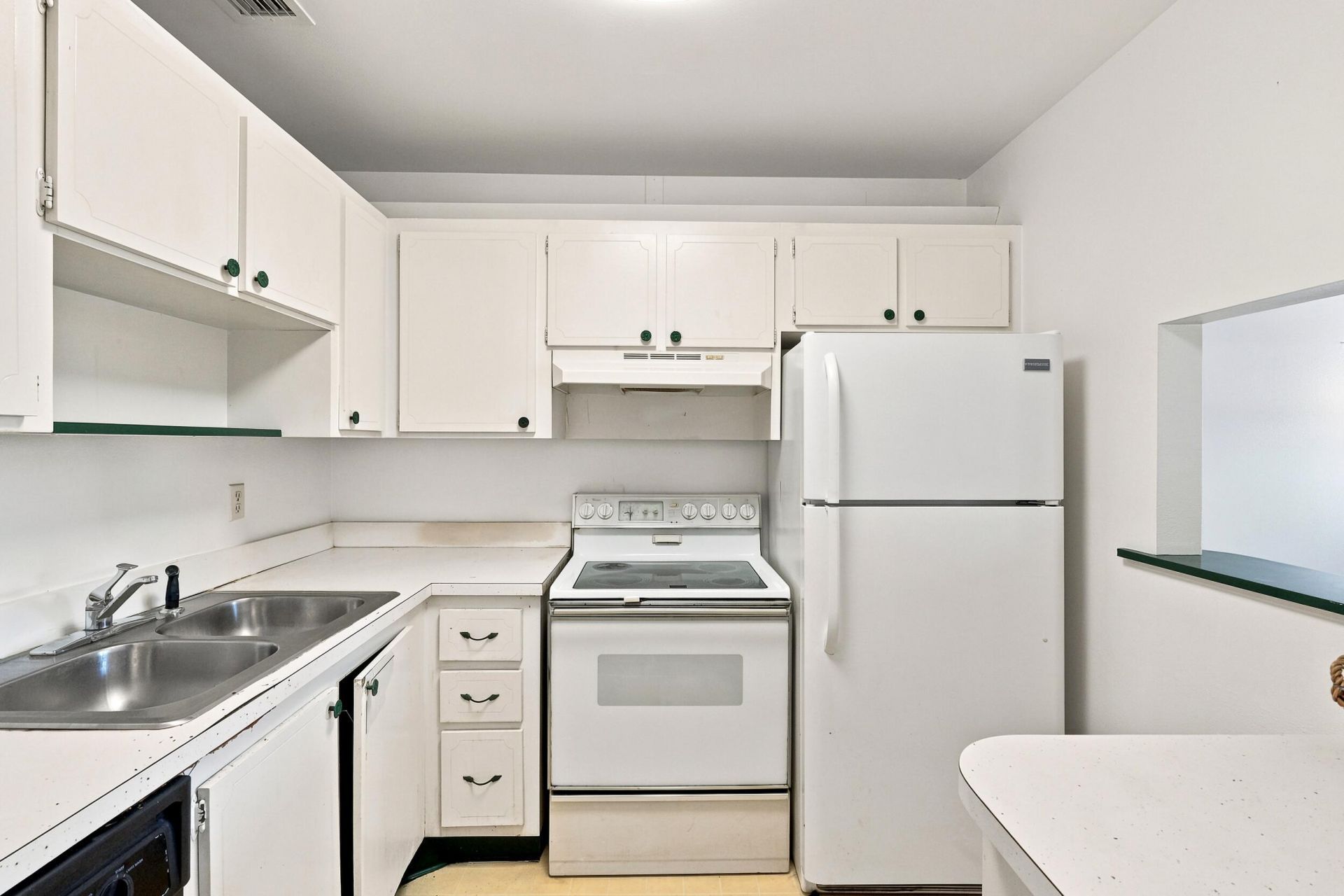 2600 SE Ocean Boulevard, Unit FF-11, Stuart, FL 34996 Photo