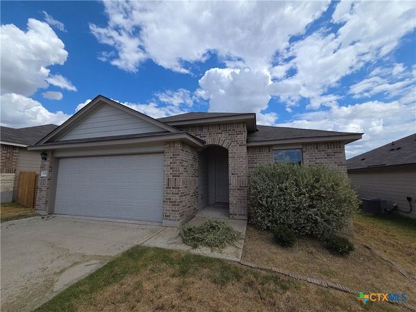 1049 Velvet Court , Troy, TX 76579