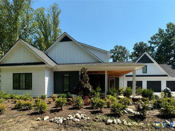 1105 Elizabeth Lane, Maidens, VA 23102