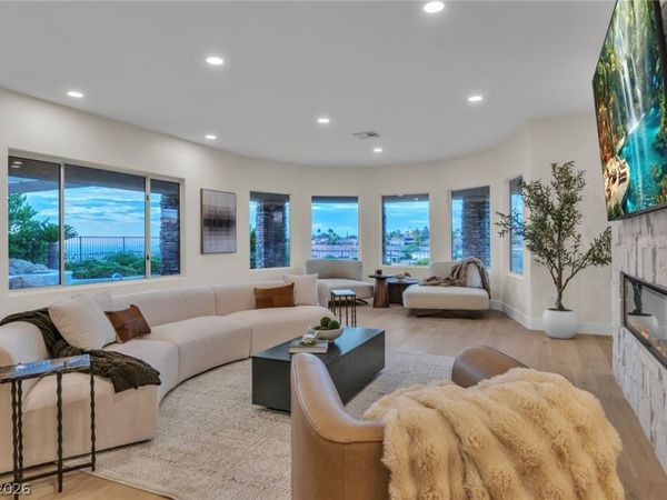 2734 Cherrydale Falls Drive, Henderson, NV 89052