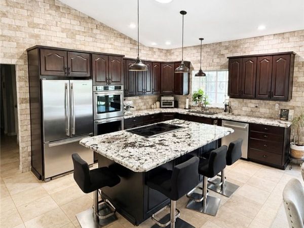 3746 Mahalo Circle, Logandale, NV 89021