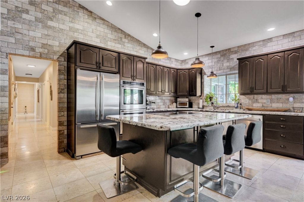 3746 Mahalo Circle, Logandale, NV 89021