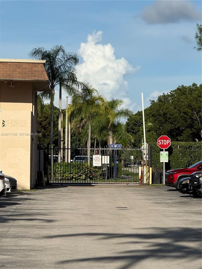14500 SW 88th Ave, Unit 258, Palmetto Bay, FL 33176 Photo