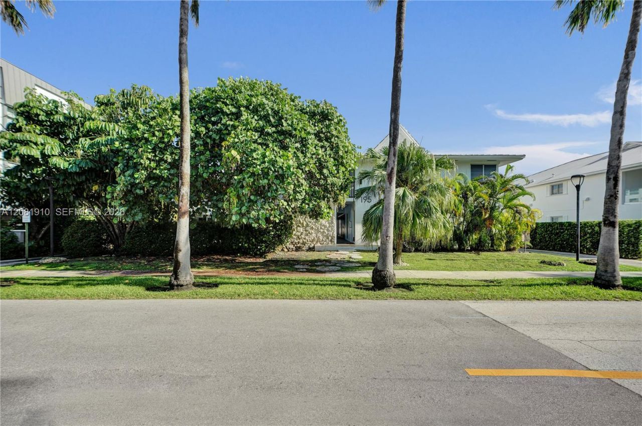 195 Sunrise Dr, Unit 7, Key Biscayne, FL 33149 Photo