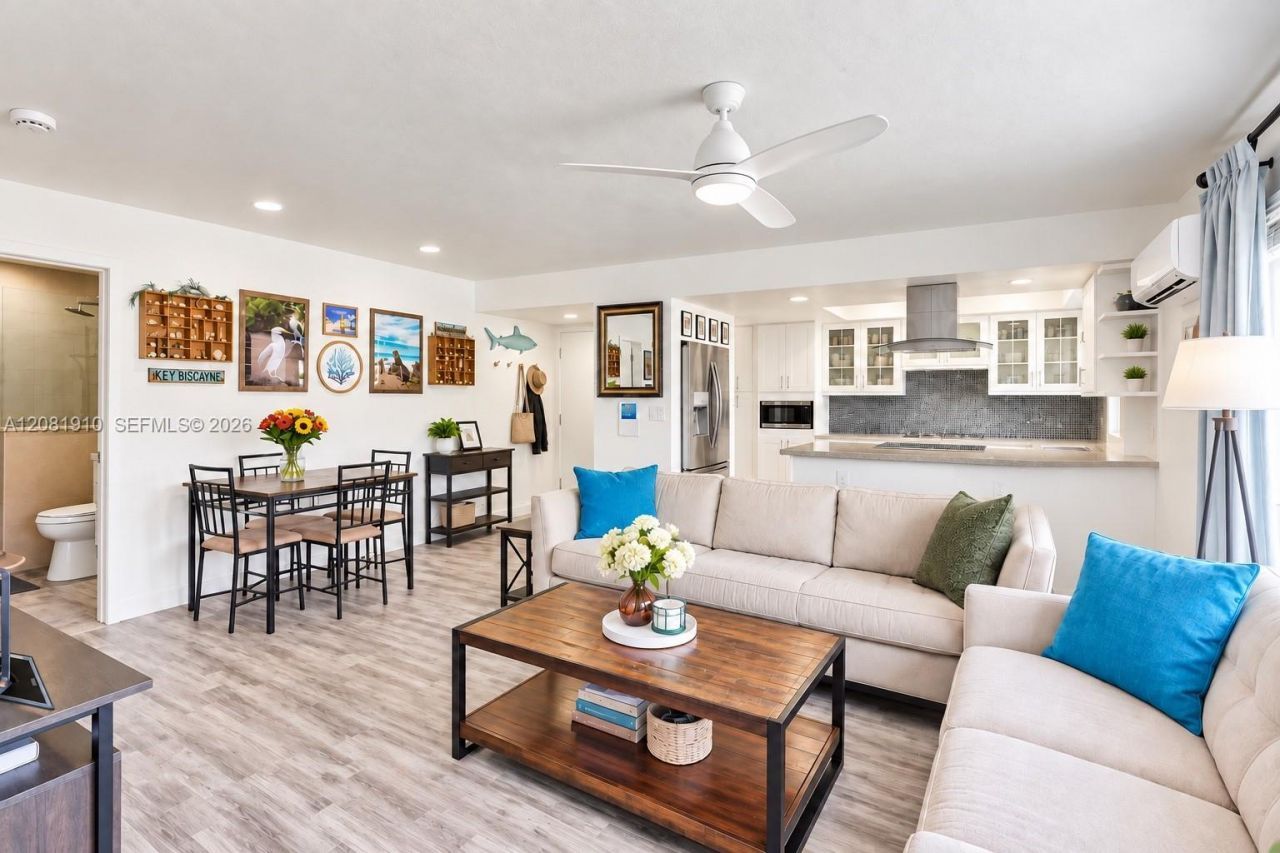 195 Sunrise Dr, Unit 7, Key Biscayne, FL 33149 Photo