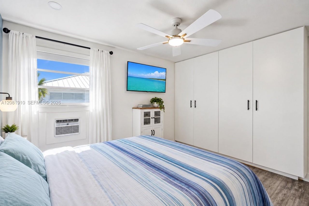 195 Sunrise Dr, Unit 7, Key Biscayne, FL 33149 Photo