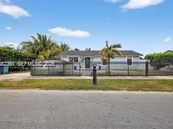 30011 SW 149 Ave , Homestead, FL 33033