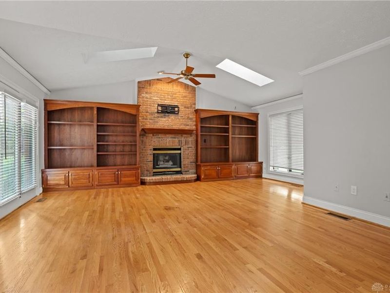 240 E Stonequarry Road, Vandalia, OH 45377 Photo 6