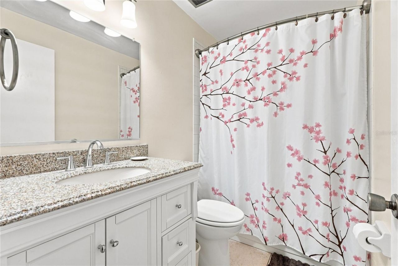 650 Pinellas Point Drive S, Unit 232, Saint Petersburg, FL 33705 Photo