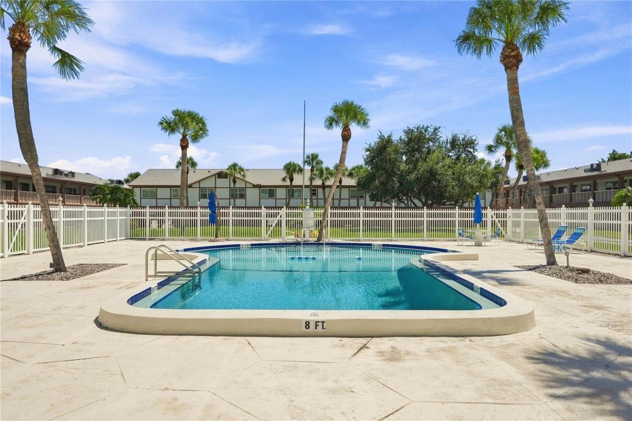 650 Pinellas Point Drive S, Unit 232, Saint Petersburg, FL 33705 Photo