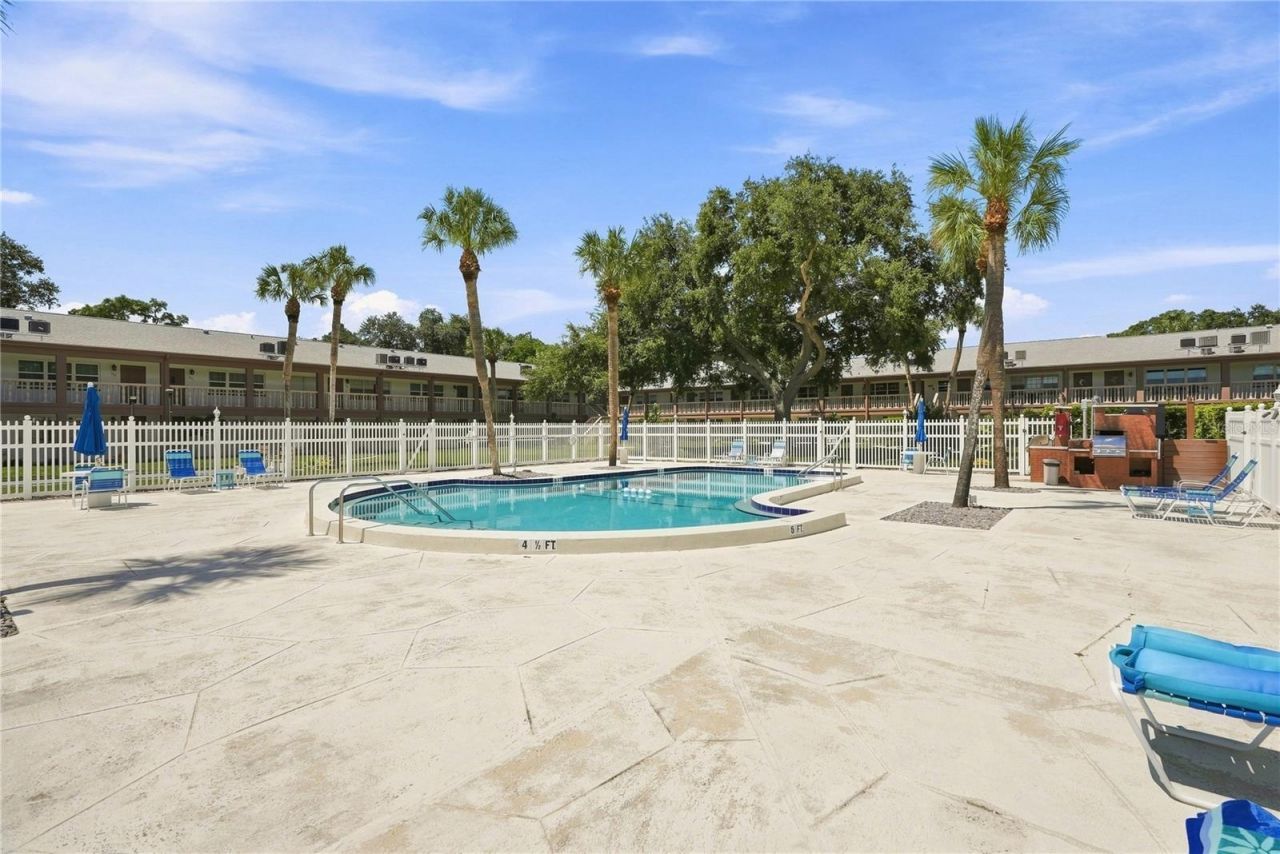 650 Pinellas Point Drive S, Unit 232, Saint Petersburg, FL 33705 Photo