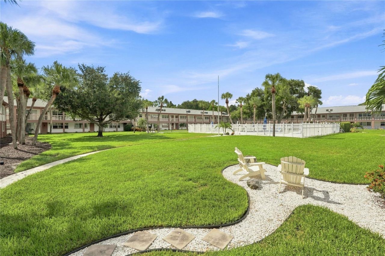 650 Pinellas Point Drive S, Unit 232, Saint Petersburg, FL 33705 Photo