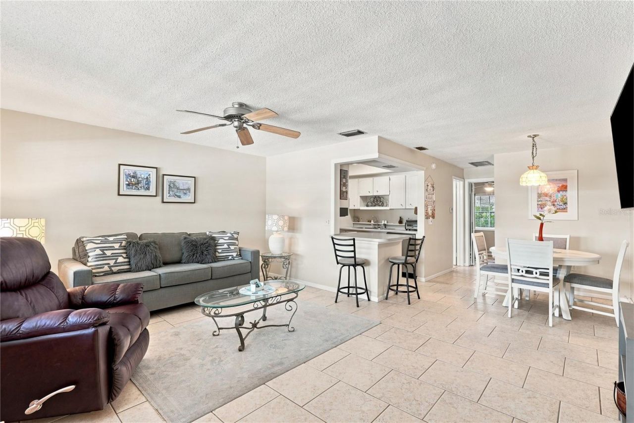 650 Pinellas Point Drive S, Unit 232, Saint Petersburg, FL 33705 Photo