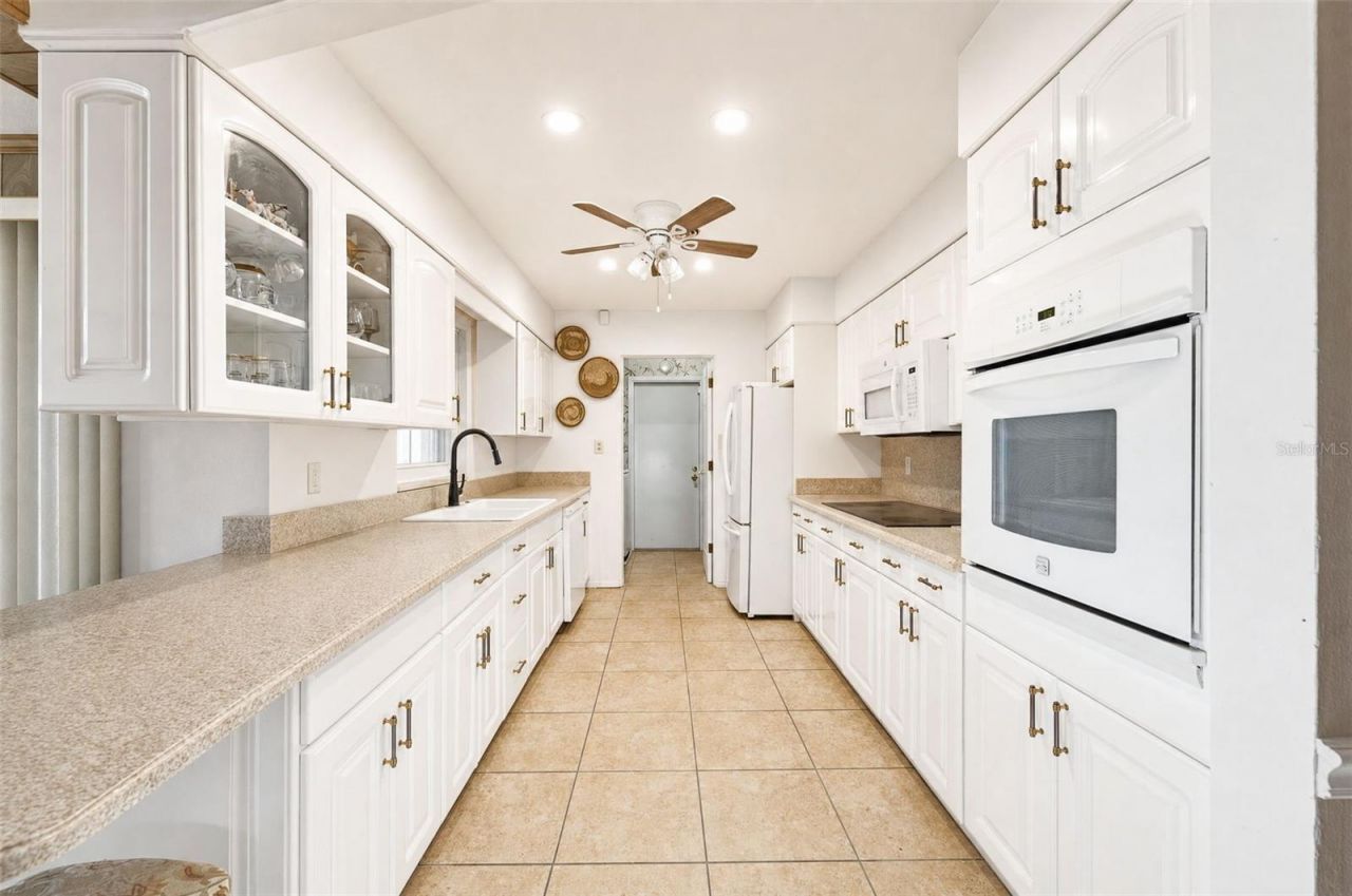 133 Holly Avenue, Sarasota, FL 34243 Photo