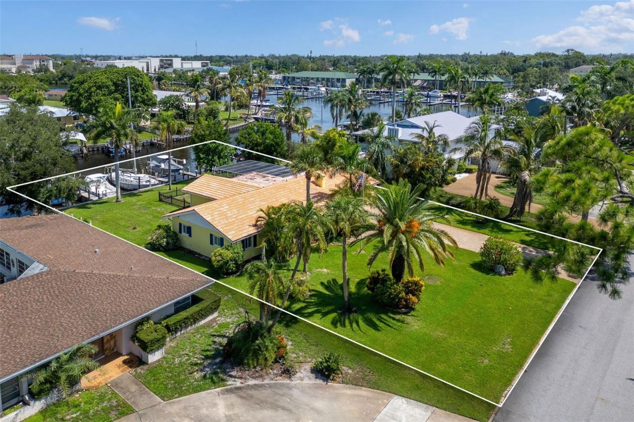 133 Holly Avenue, Sarasota, FL 34243 Photo