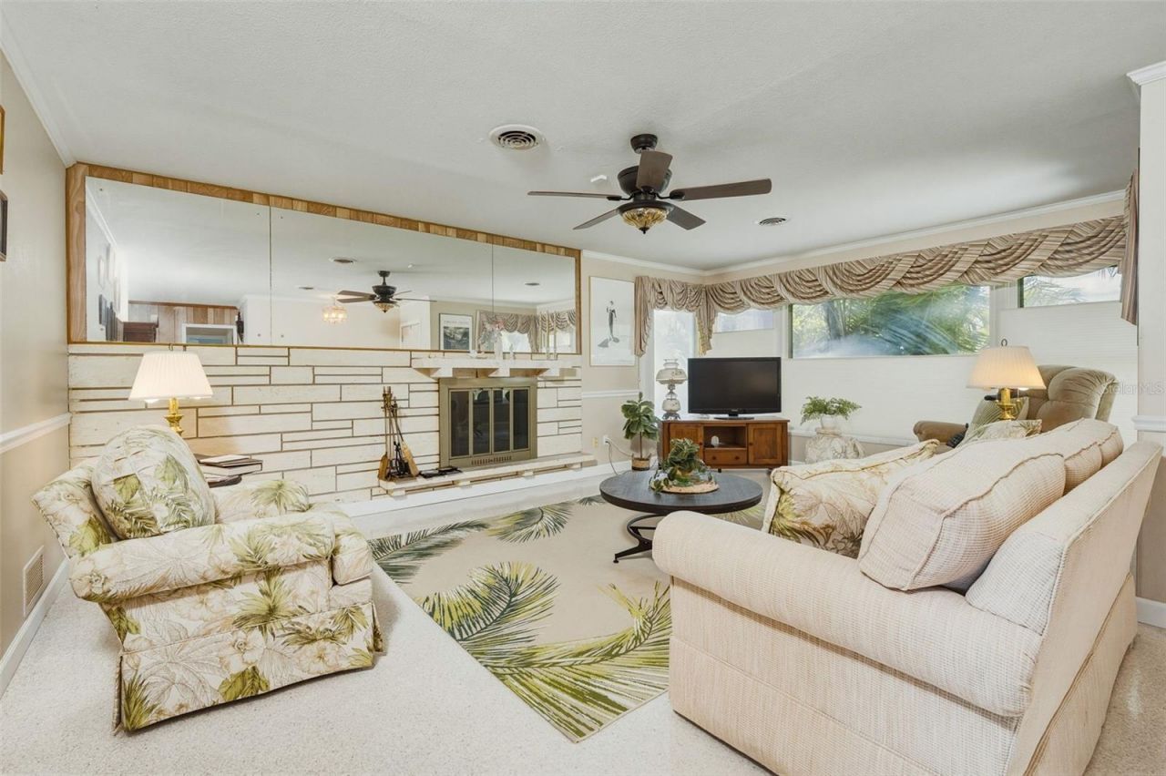 133 Holly Avenue, Sarasota, FL 34243 Photo