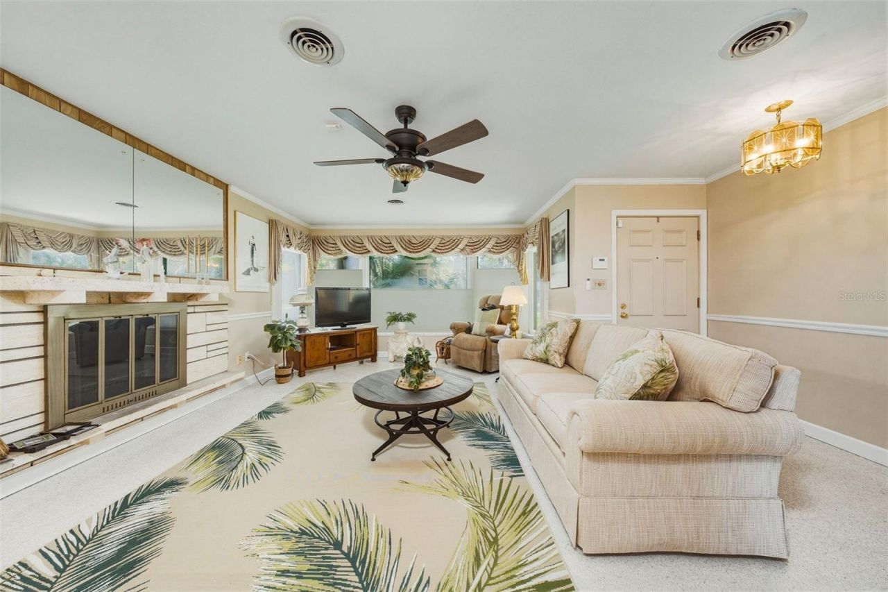 133 Holly Avenue, Sarasota, FL 34243 Photo