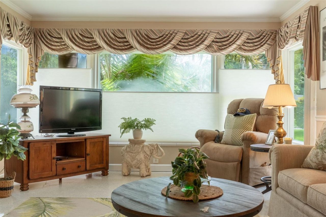 133 Holly Avenue, Sarasota, FL 34243 Photo