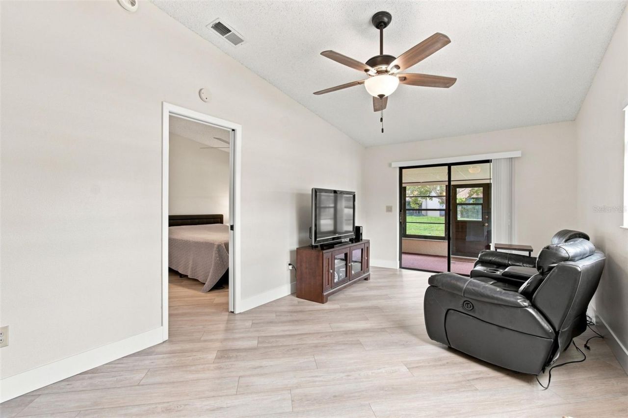 11712 Spring Tree Lane, Port Richey, FL 34668 Photo