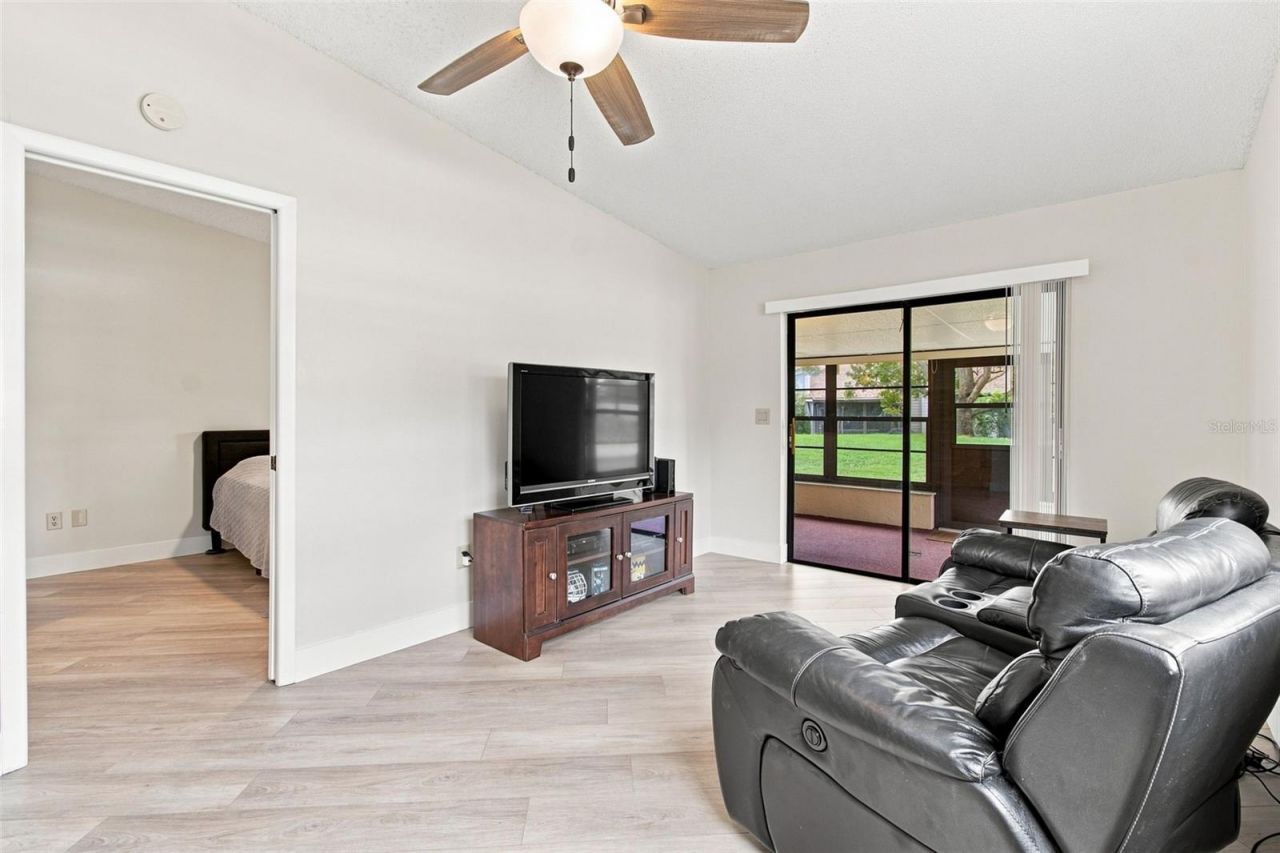 11712 Spring Tree Lane, Port Richey, FL 34668 Photo
