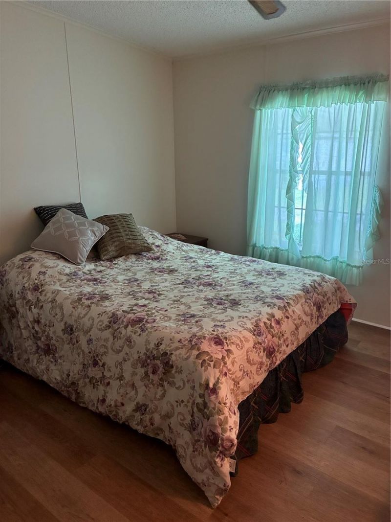 457 NW 5th Road , Lake Panasoffkee, FL 33538 Photo