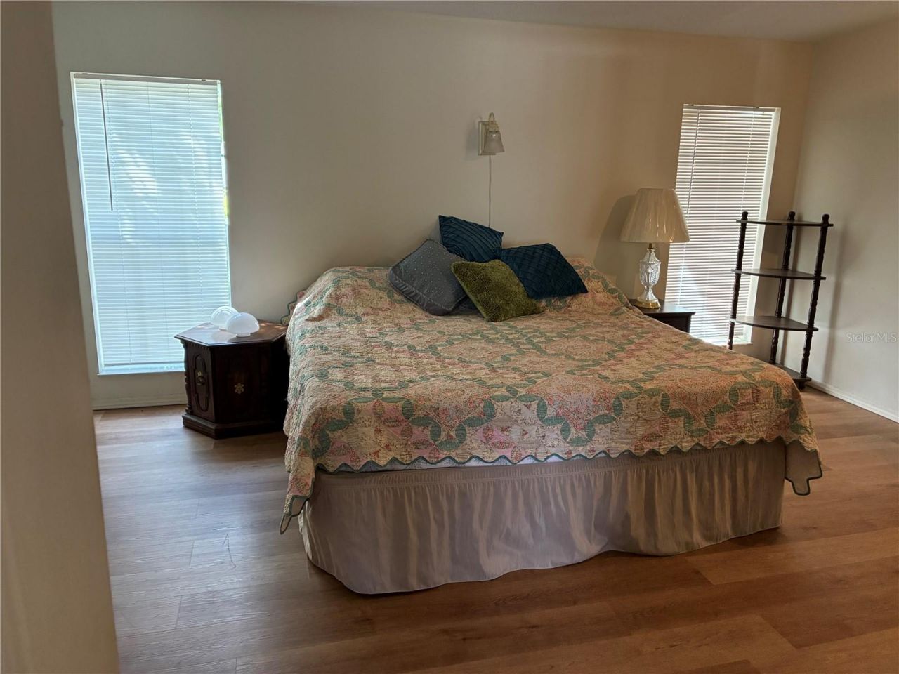 457 NW 5th Road , Lake Panasoffkee, FL 33538 Photo