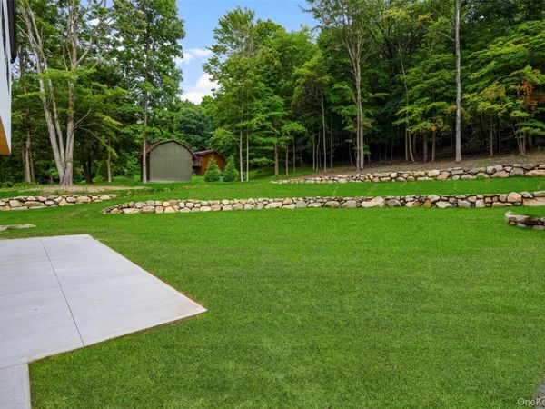 39 Mountain Lane , Beacon, NY 12508