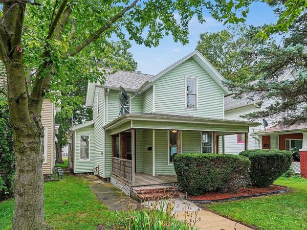 118 S 8th Street, Goshen, IN 46528