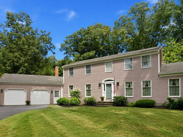 167 Llewellyn Drive, Westfield, MA 01085