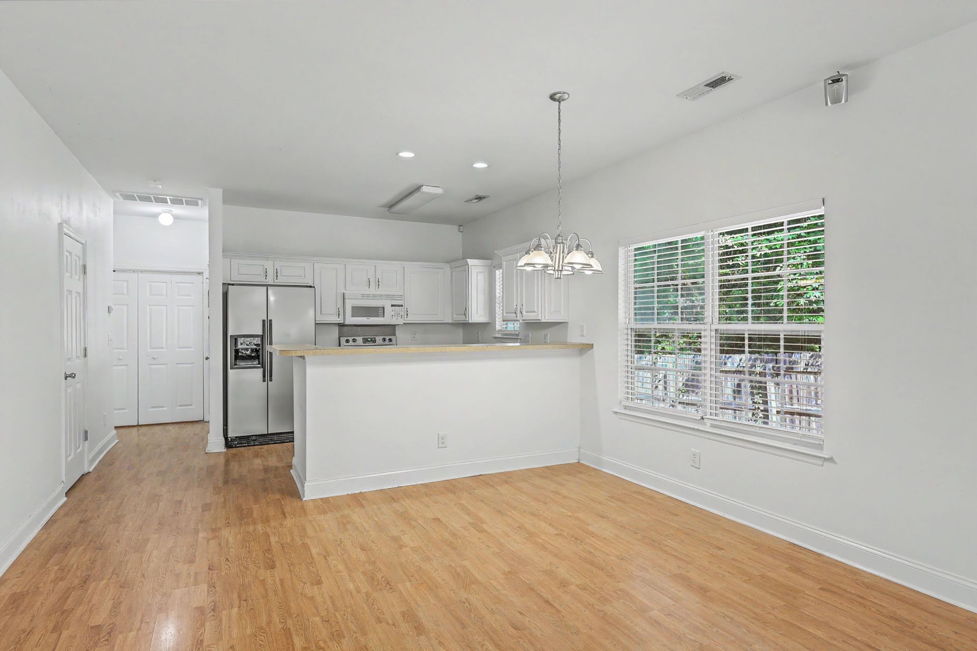 1761 Kenwood Road Photo 11