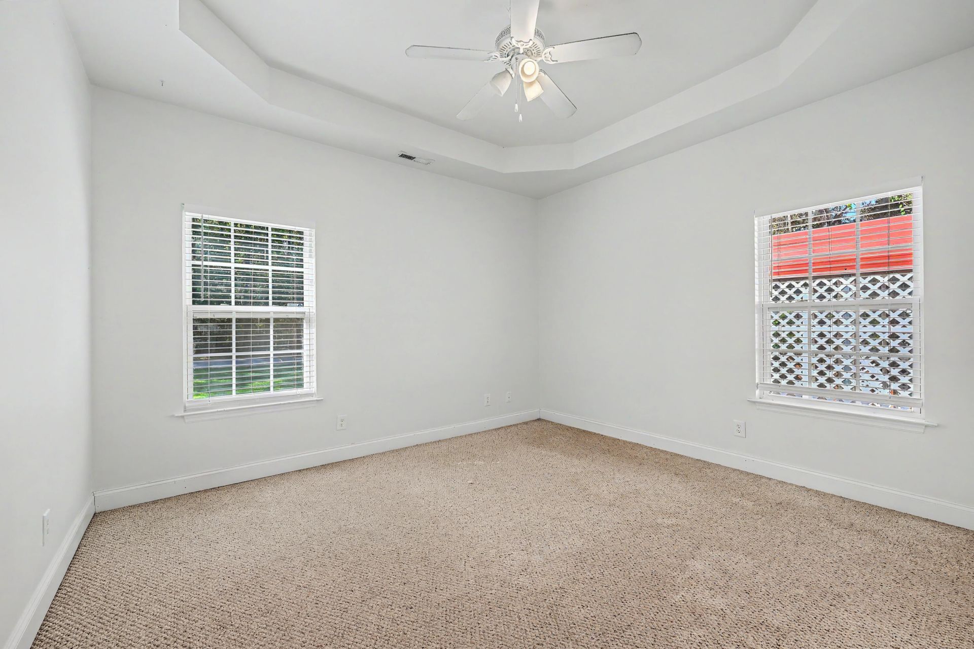 1761 Kenwood Road Photo 18