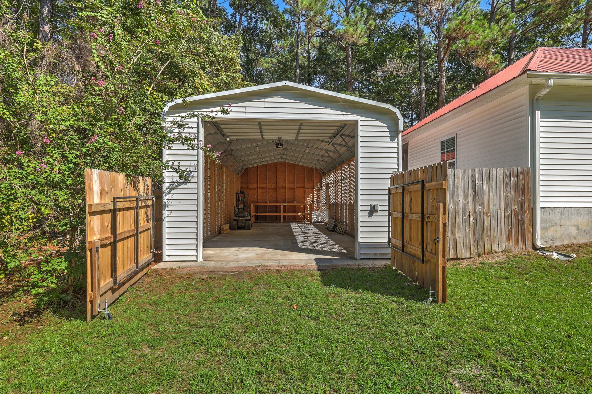 1761 Kenwood Road Photo 32
