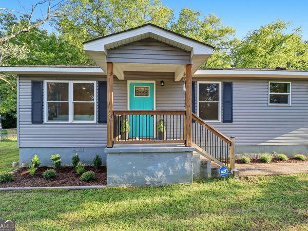 711 W James Avenue, Rossville, GA 30741
