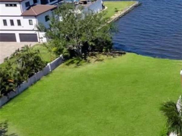8441 Casa Del Rio LN , FORT MYERS, FL 33919