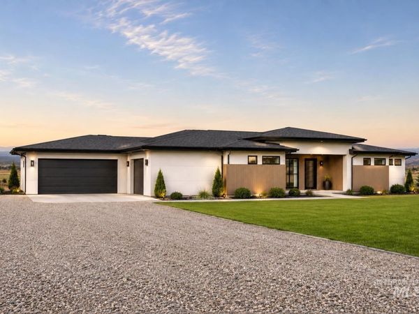 427 E 300 N, Rupert, ID 83350