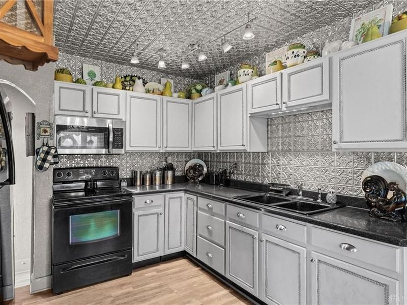 4201 Cleveland Avenue, Dayton, OH 45410 Photo 12