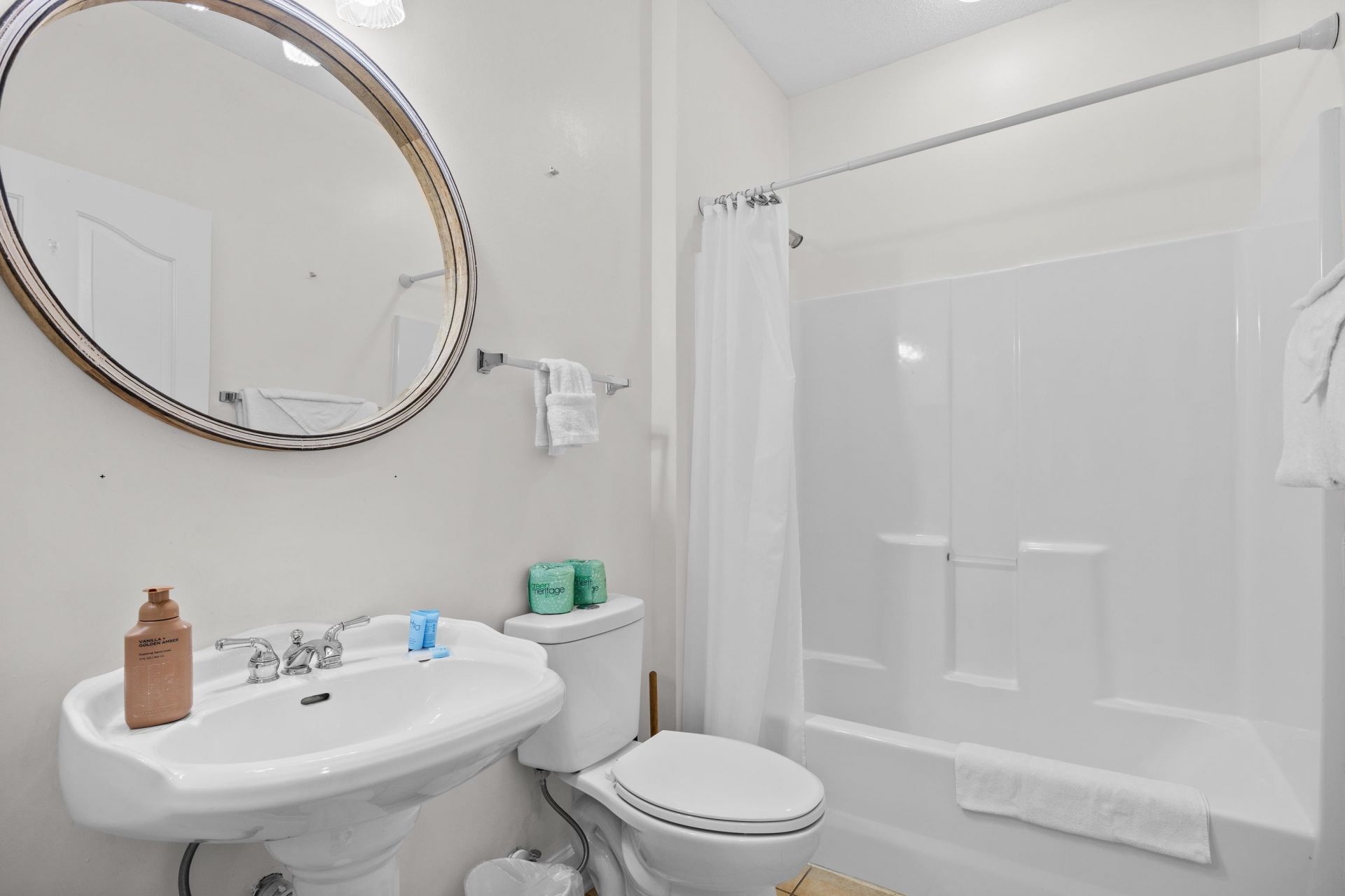 5650 Barefoot Resort Bridge Rd. Photo 32